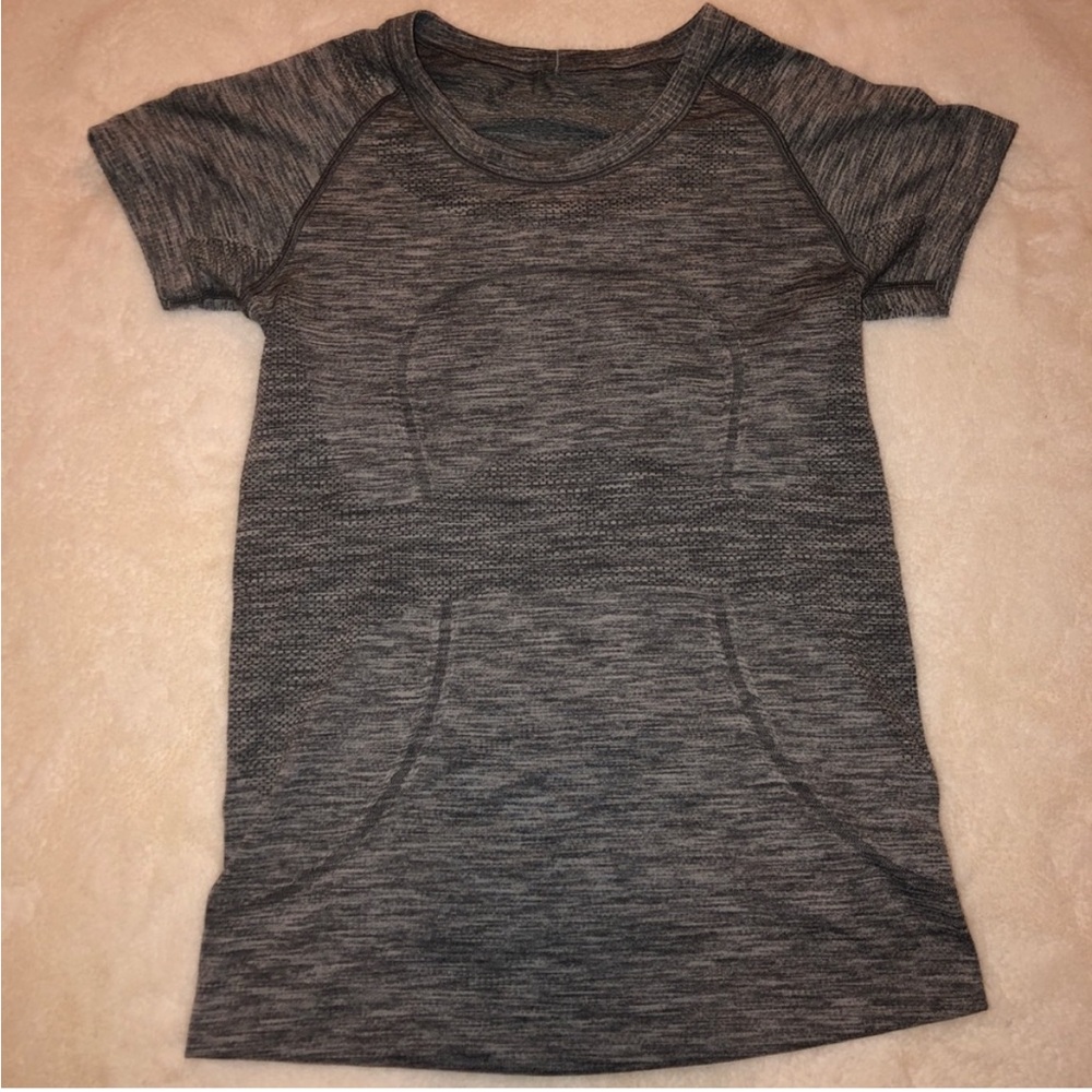 Short sleeve lulu t-shirt